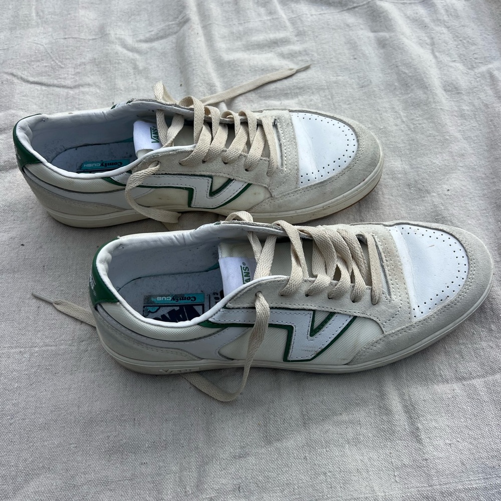 Vans 10.5 Lowland White Sneakers